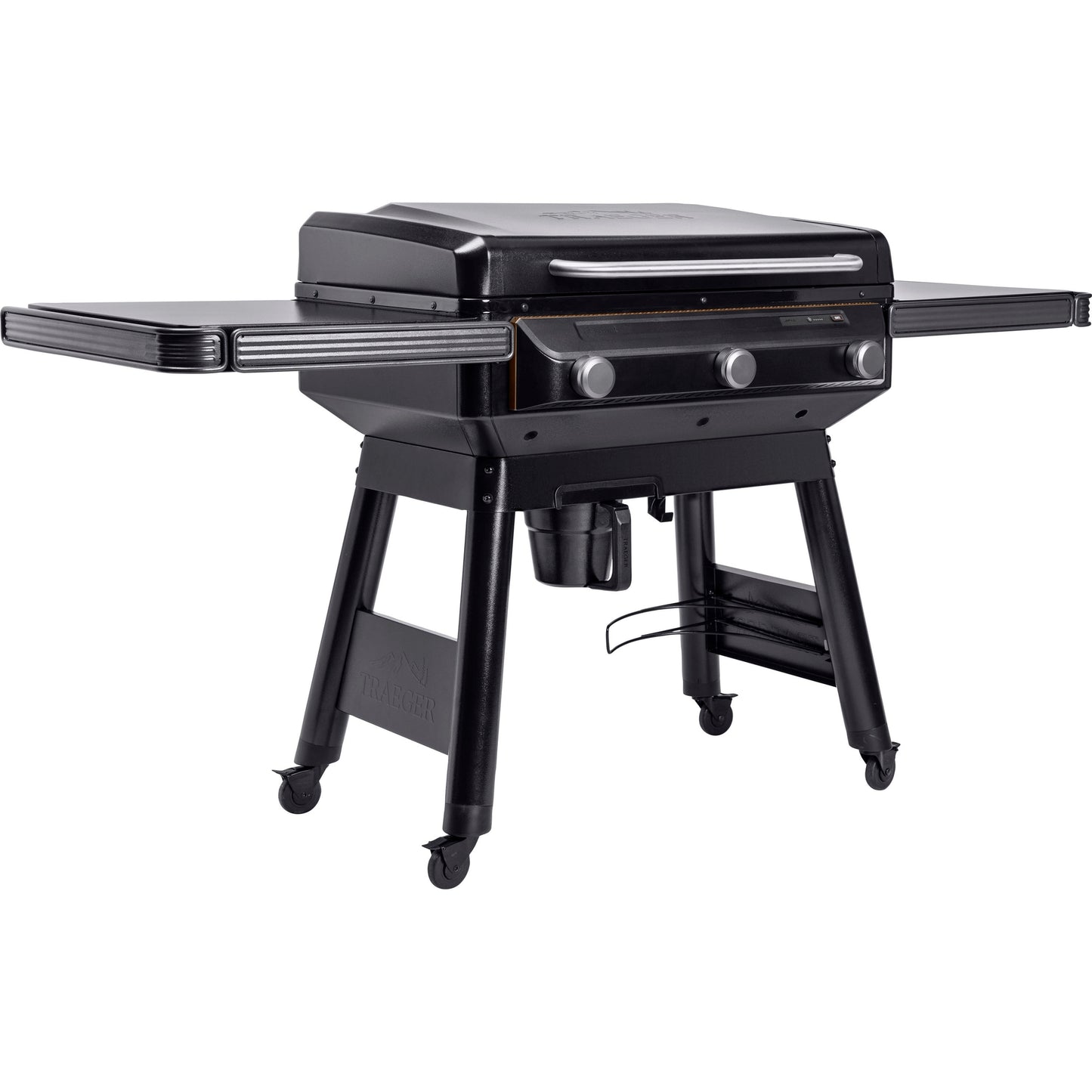 U-shaped burners provide even cooking in all three zones on this griddle.