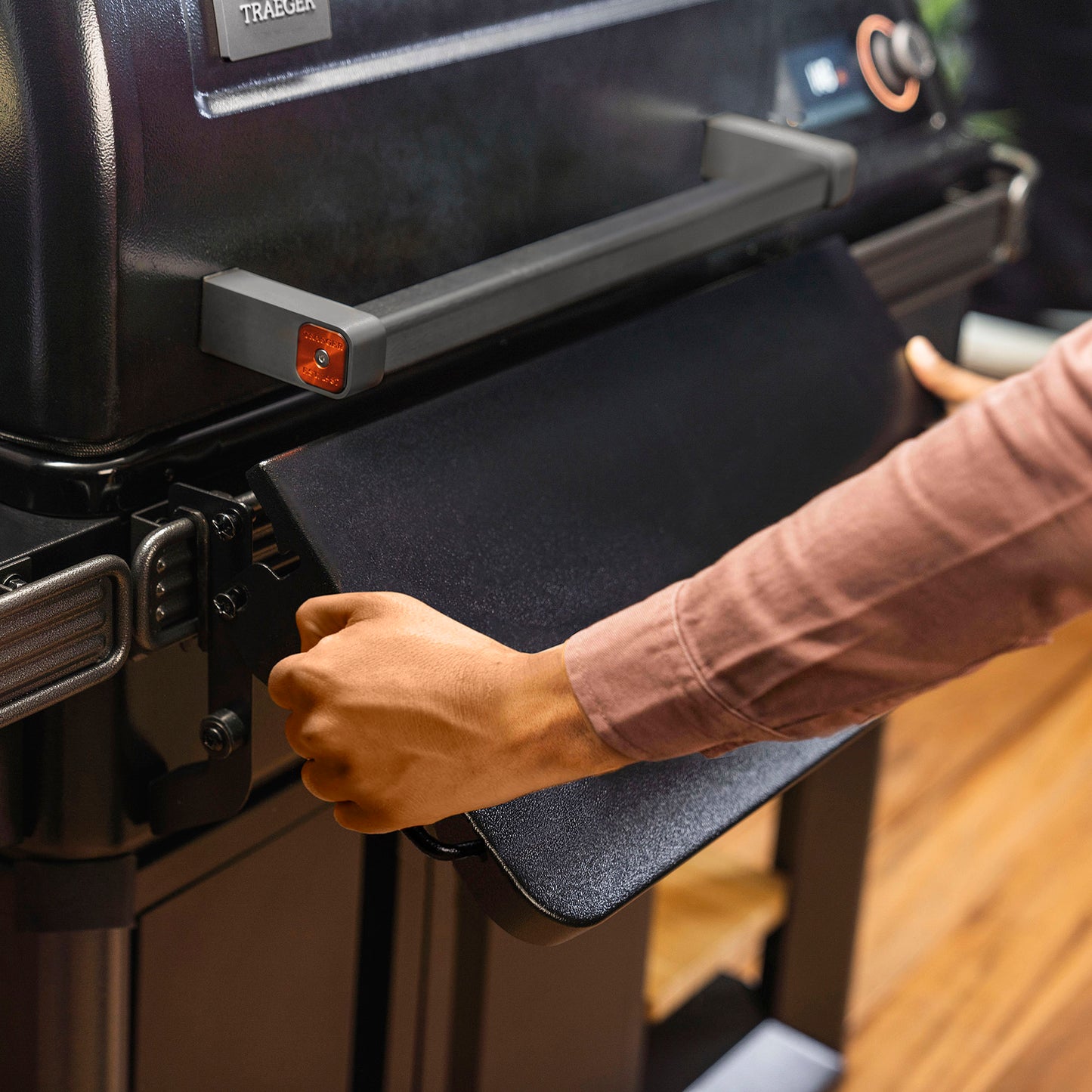 Traeger grills - Folding front shelf - Strongly recommended