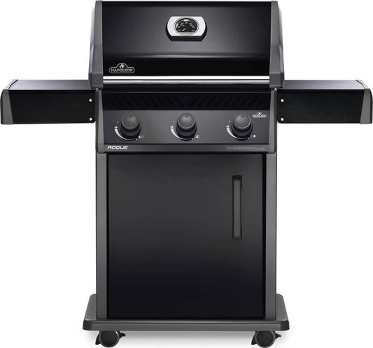 Napoleon Rogue 425 gas grill with three burners