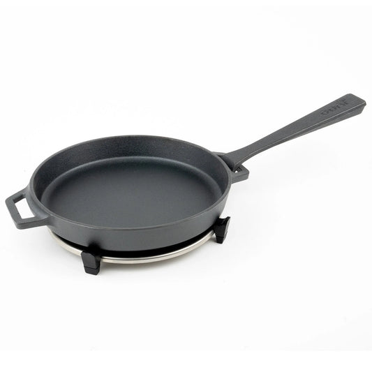 Use the sturdy, detachable handle to safely carry your hot skillet from oven to table.