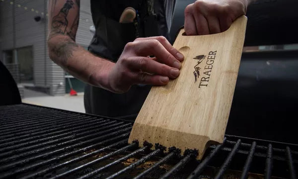 Traeger accessories - Grill scrape - Wooden
