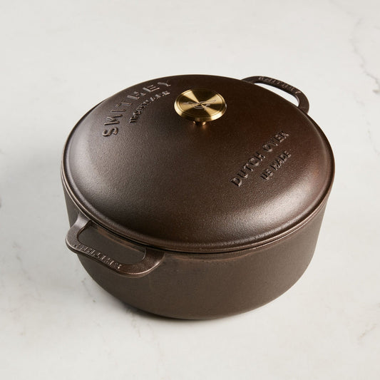 Smithey's largest Dutch oven has a 7.25qt capacity.