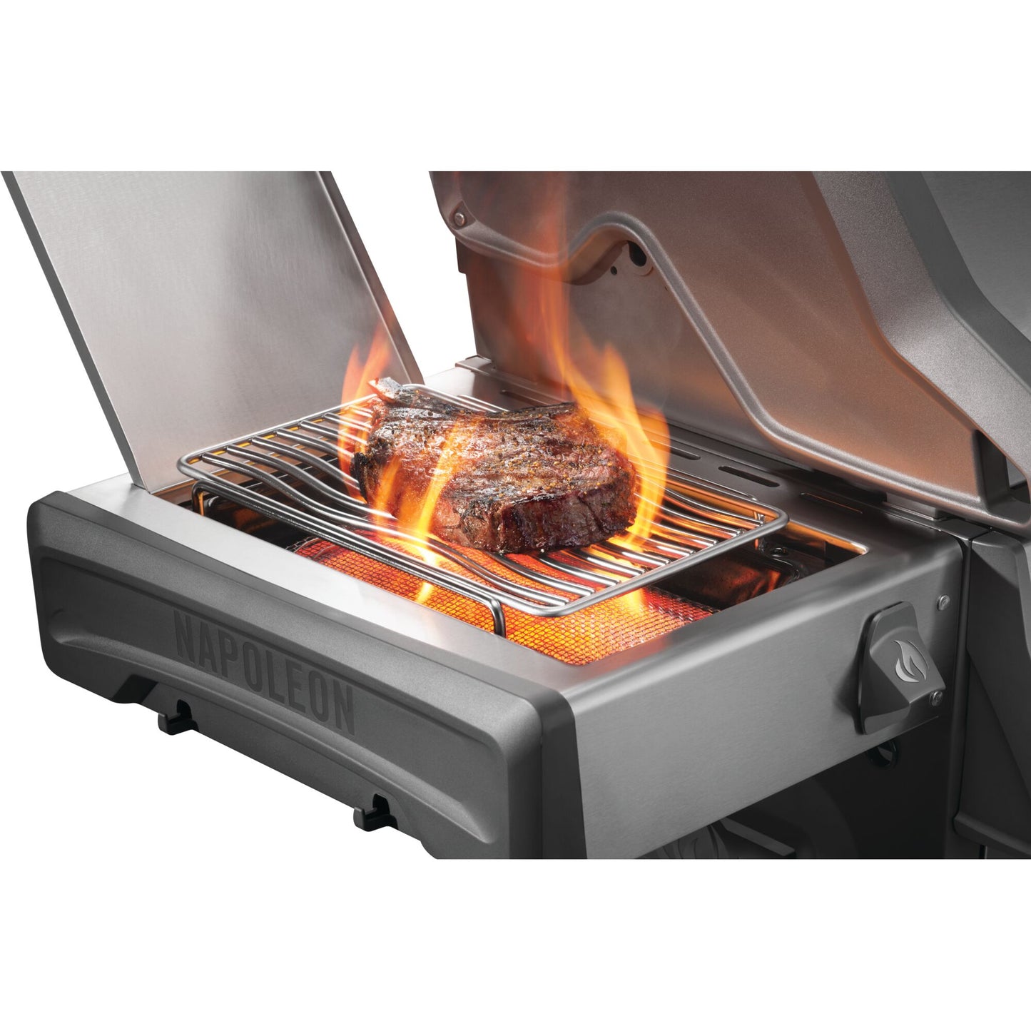 Napoleon Rogue Pro 625 gas grill