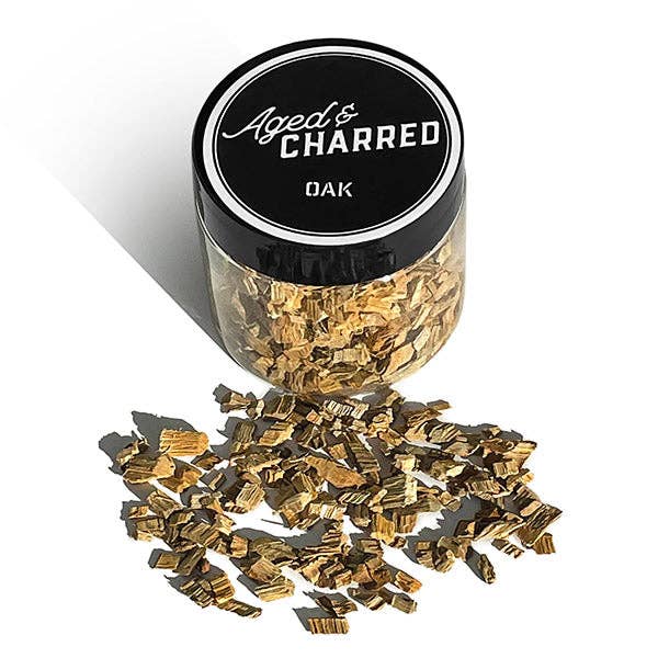 This set includes one jar of Oak wood chips. 