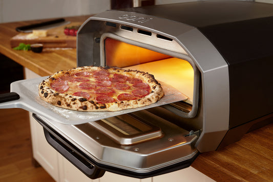 NEW! Ooni Volt - Make amazing pizza indoors at 850°