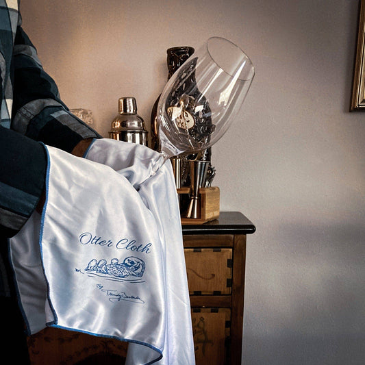 Use this bundle of polishing cloths for streak-free wine glasses. 