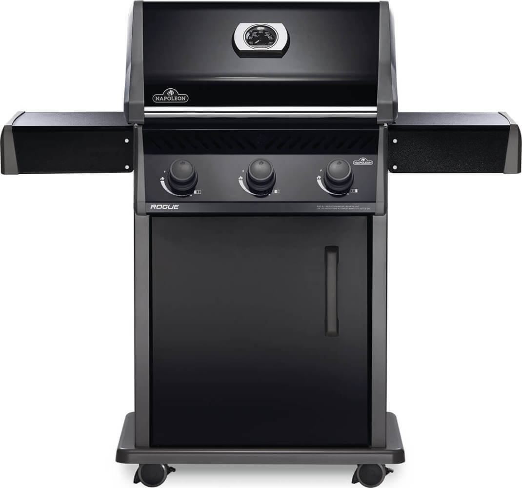 Napoleon Rogue 425 gas grill with three burners