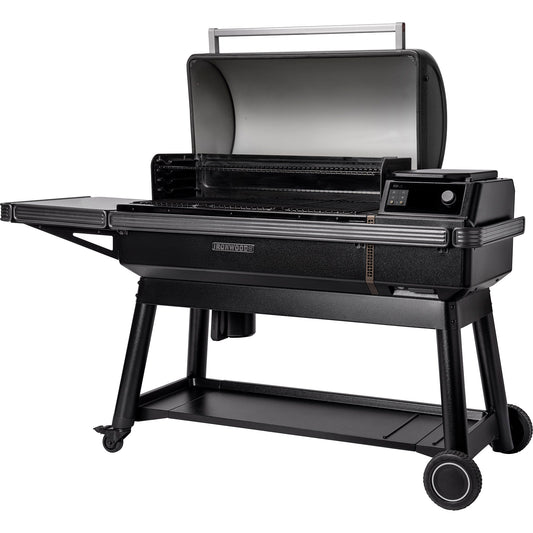 Grill after dark with the Ironwood XL's built-in light that turns on when you lift the lid. 
