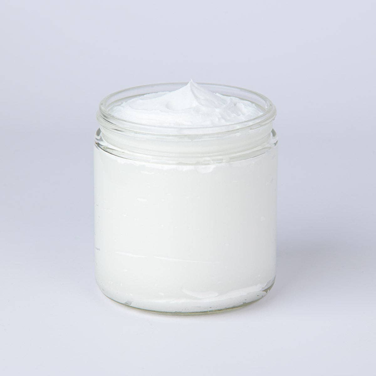 Lightweight whipped tallow defends against dry skin. 