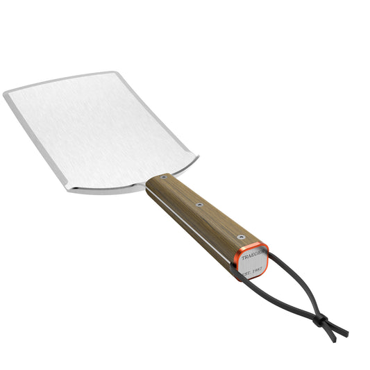 The Traeger XXL BBQ Spatula is high quality, extremely sturdy and has slightly beveled edges to easily slide under whatever you're cooking.