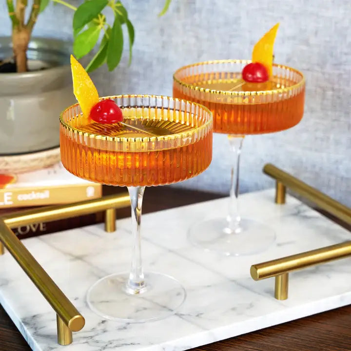 Enjoy all kinds of spirits and cocktails in these coupe glasses. 